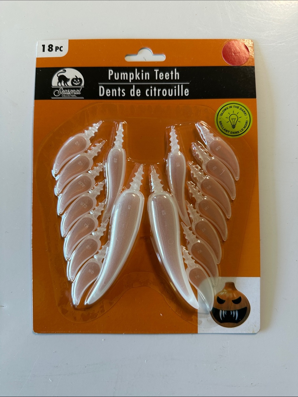 Pumpkin Teeth - White Glow Halloween Accessory